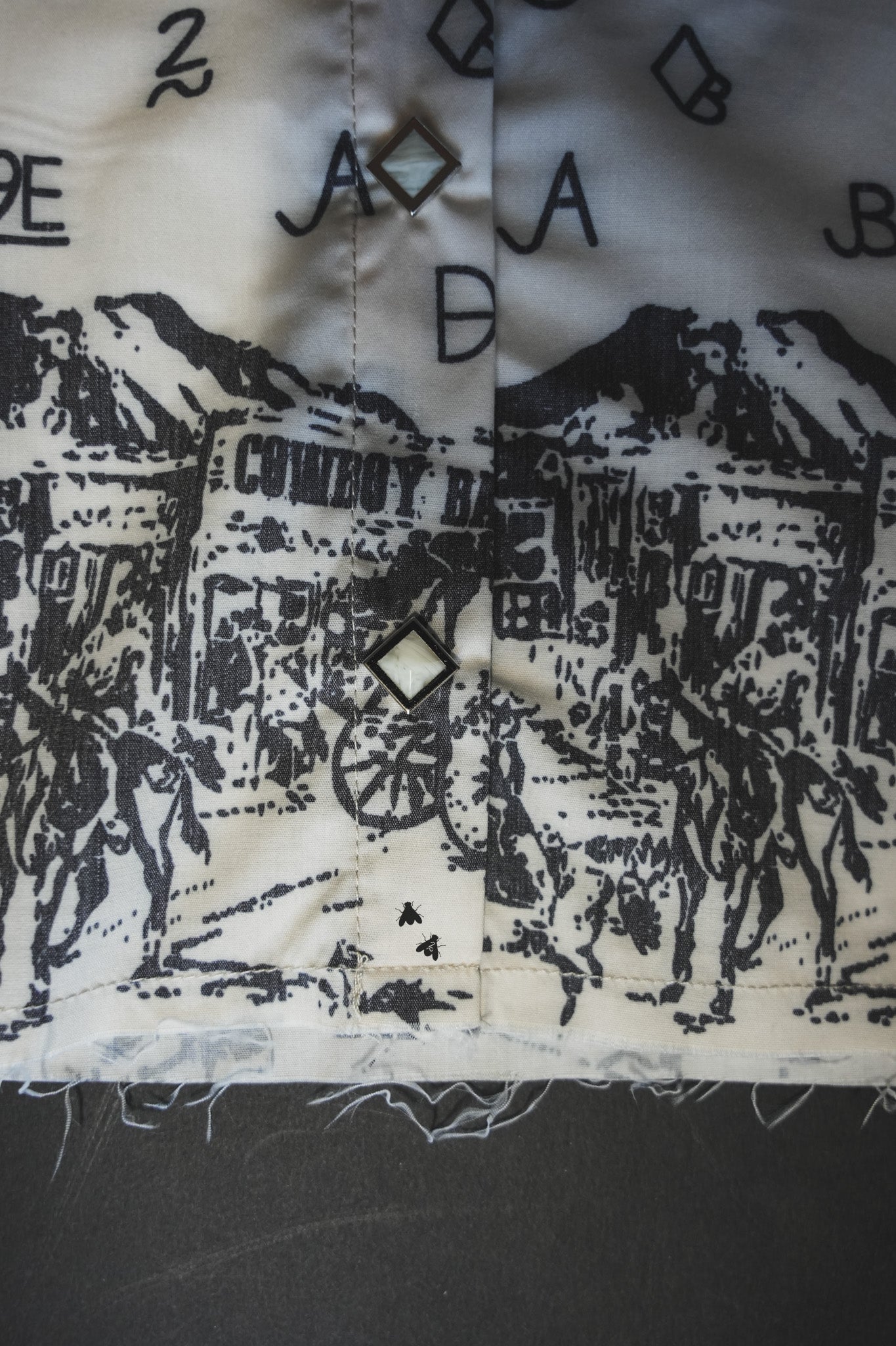 TOMBSTONE TOWN [L/XL ONLY]